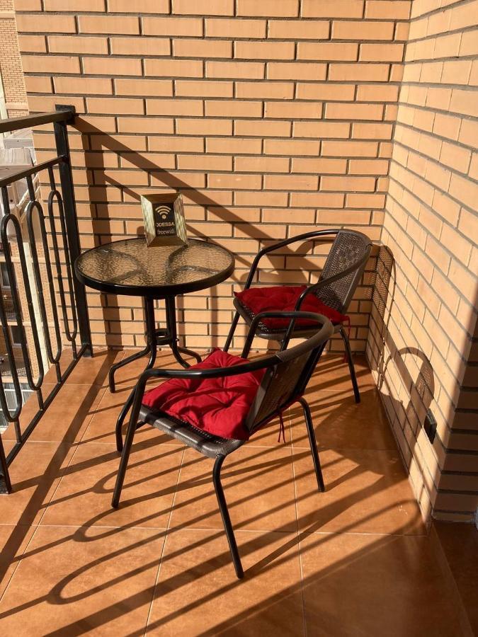 Arcadia Spacious Apartments 오데사 외부 사진